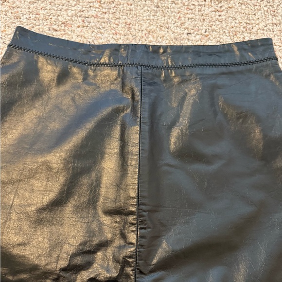 Gap Black Leather Knee Length Skirt Size 4 - Picture 7 of 9